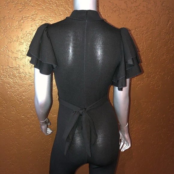 Papayon Poly stretch jumpsuit and ruffle sleeves. - Picture 4 of 8